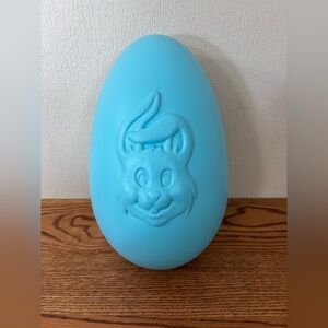 GENERAL FOAM PLASTICS Blow Mold Blue Egg Raised Bunny Face 11.5 inch VTG Easter